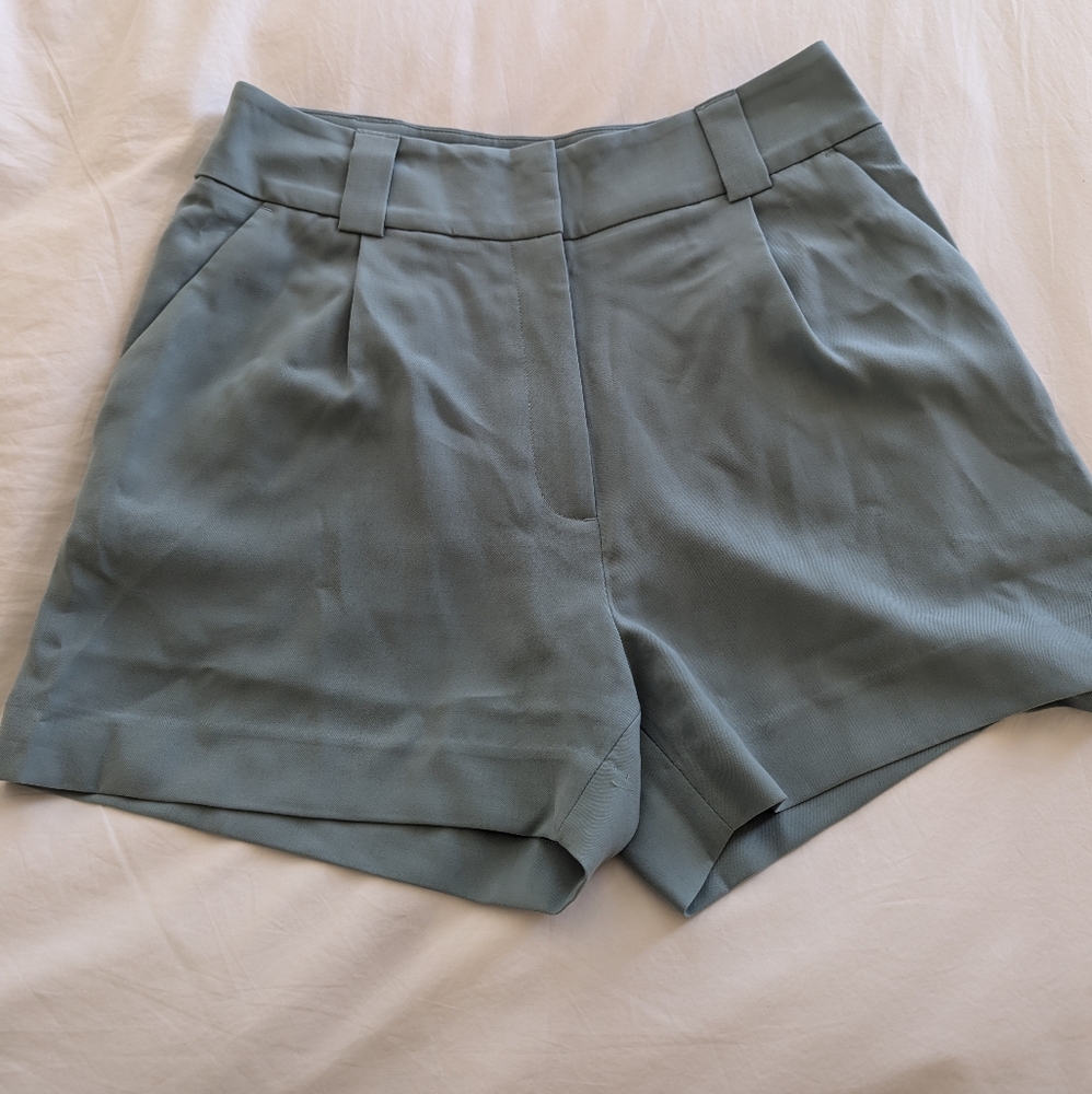 H&M Teal Dress Shorts Size 8